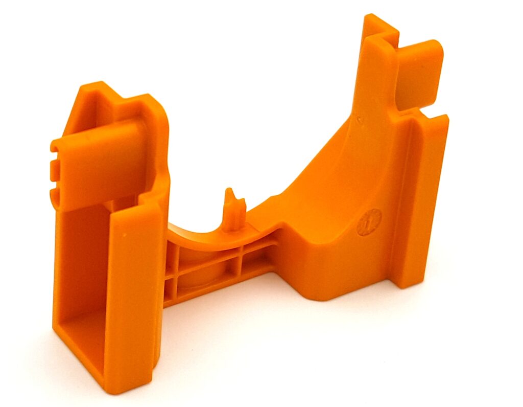 Halter aus Polybutylenterephthalat ( PBT )